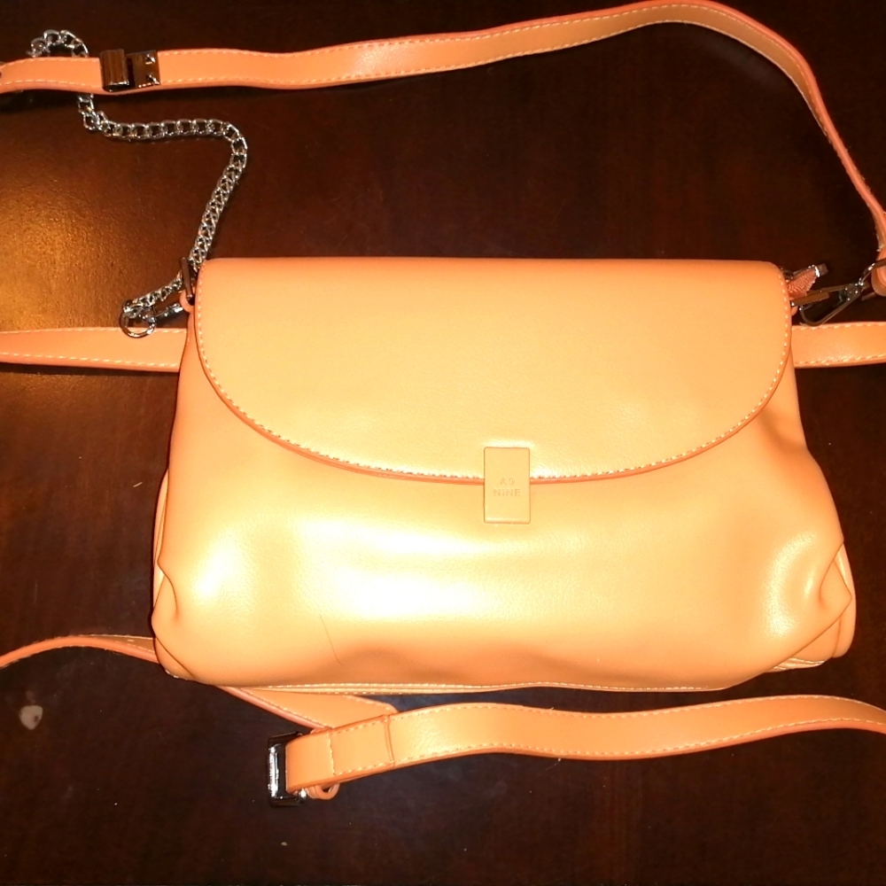 Hand bag